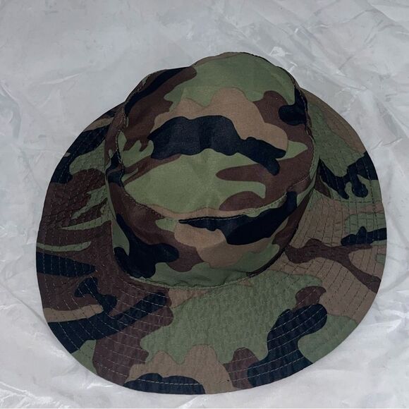 Kid's Camouflage Bucket Hat - Picture 3 of 7